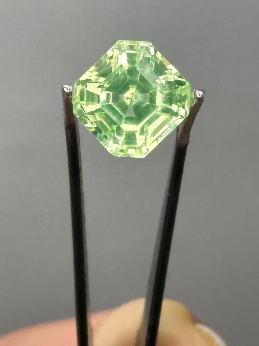 Certified Asscher Perodot Gemstone
